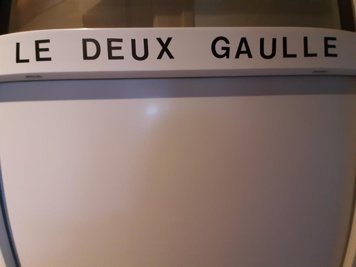 Апартаменти Le Deux Gaulle Le Mele-sur-Sarthe Екстер'єр фото